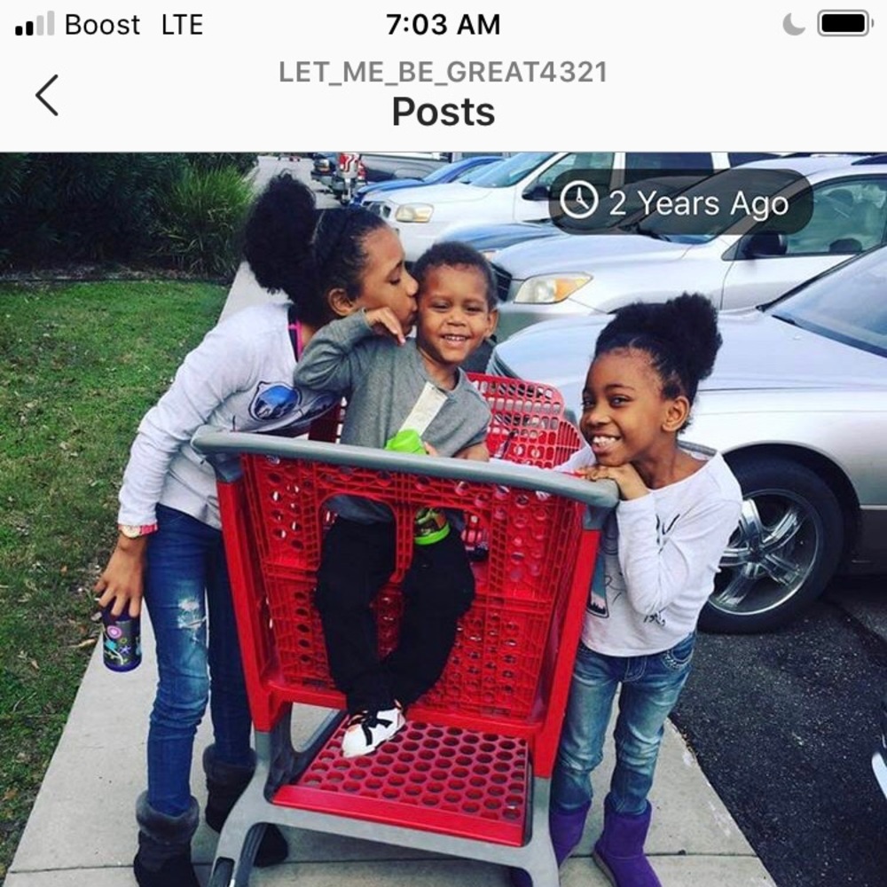 Meet your Posher, Sharrae